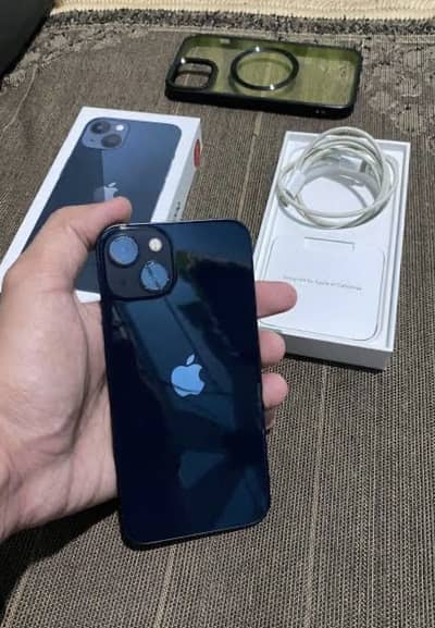 iPhone 13