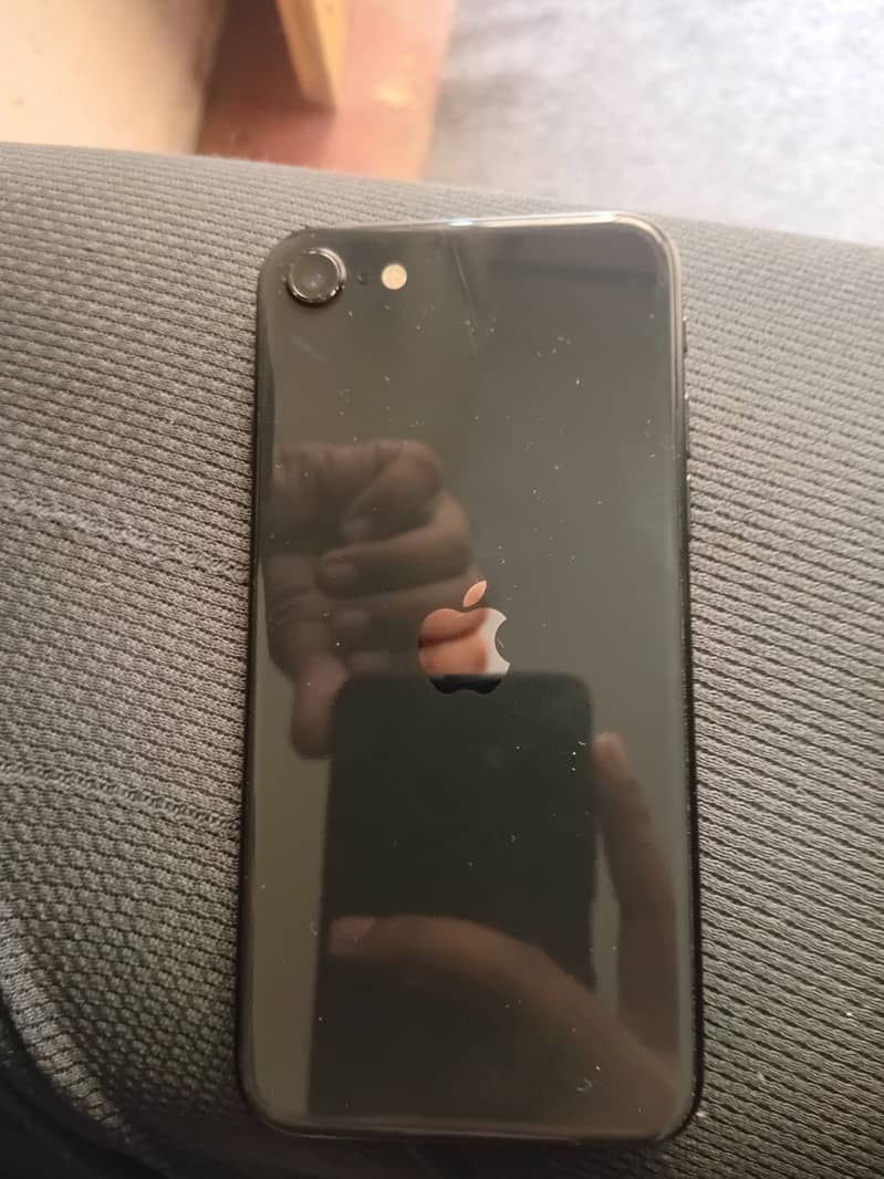 Apple iPhone SE 2