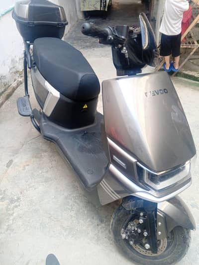 Revo Electric bike