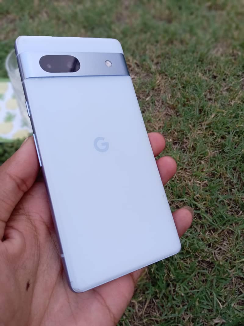 Google Pixel 7a 0