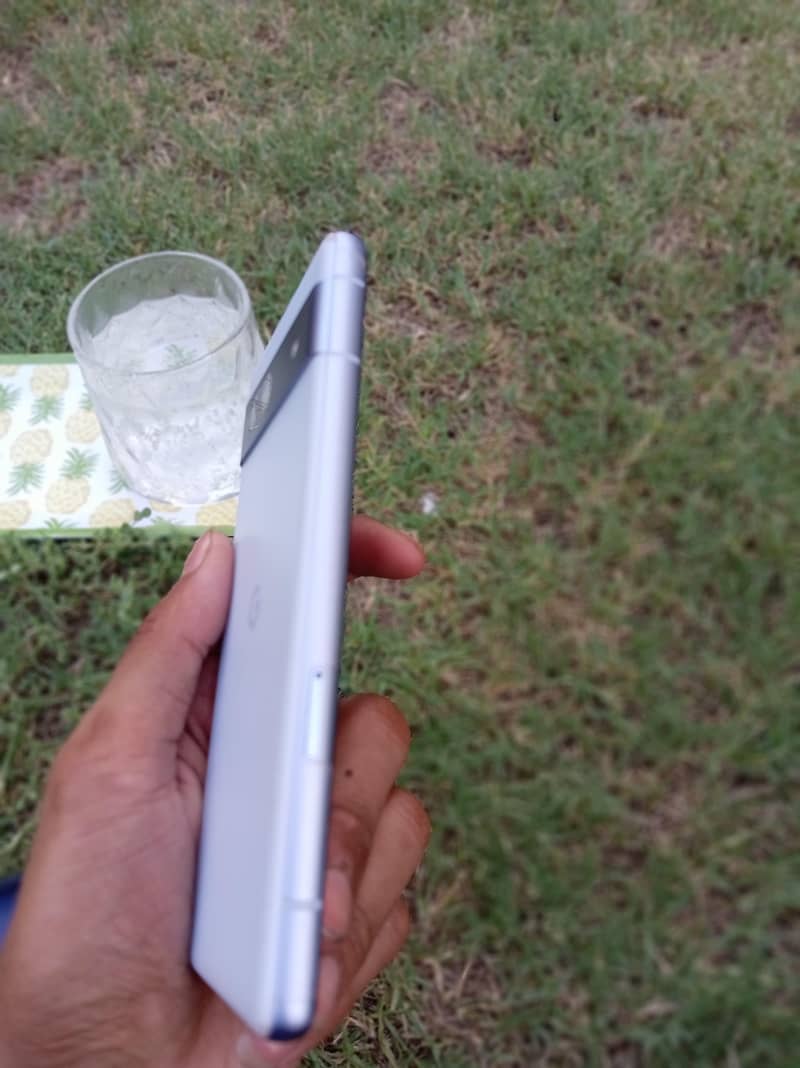 Google Pixel 7a 1