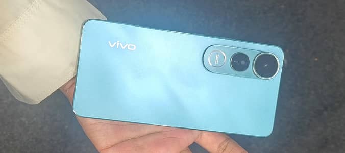 Vivo V50 Lite