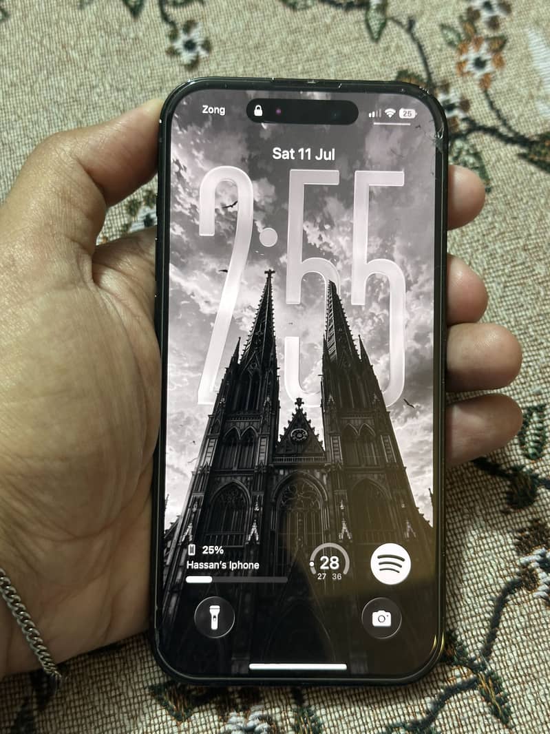 Apple iPhone 14 Pro 2
