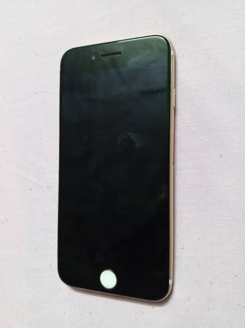 Apple iPhone 7 1
