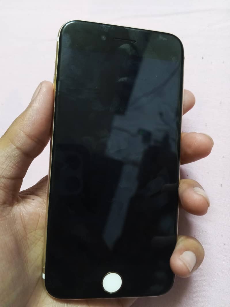 Apple iPhone 7 4
