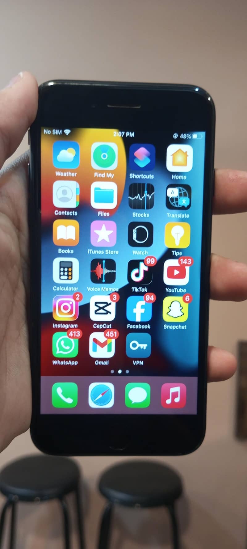Apple iPhone 7 0