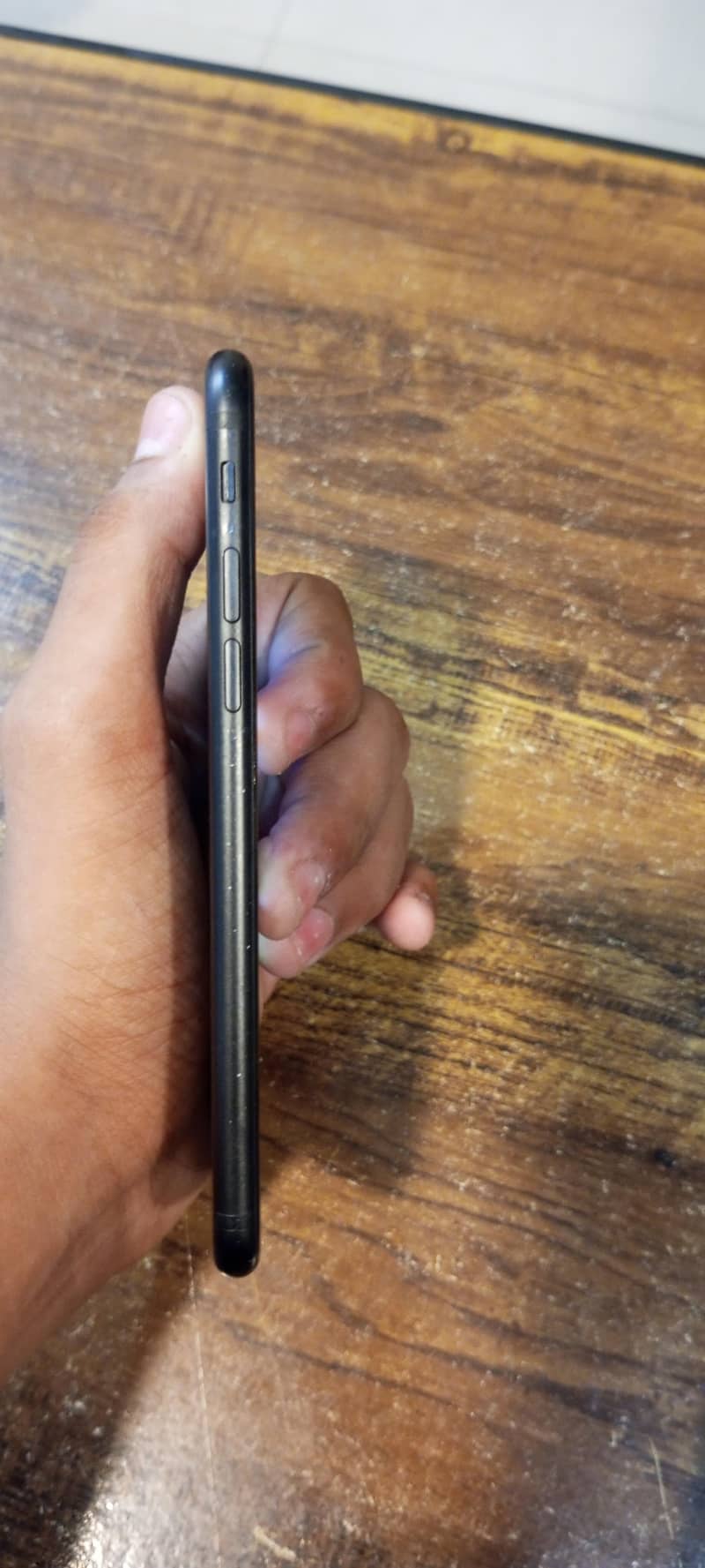 Apple iPhone 7 1