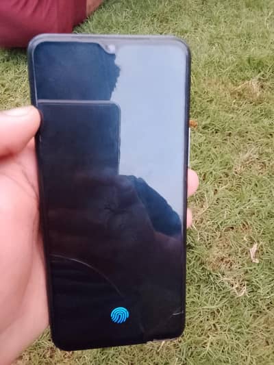 Vivo V21