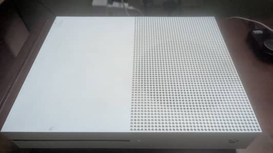 Xbox one S 1 TB hardisk