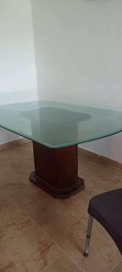 Dinning Table