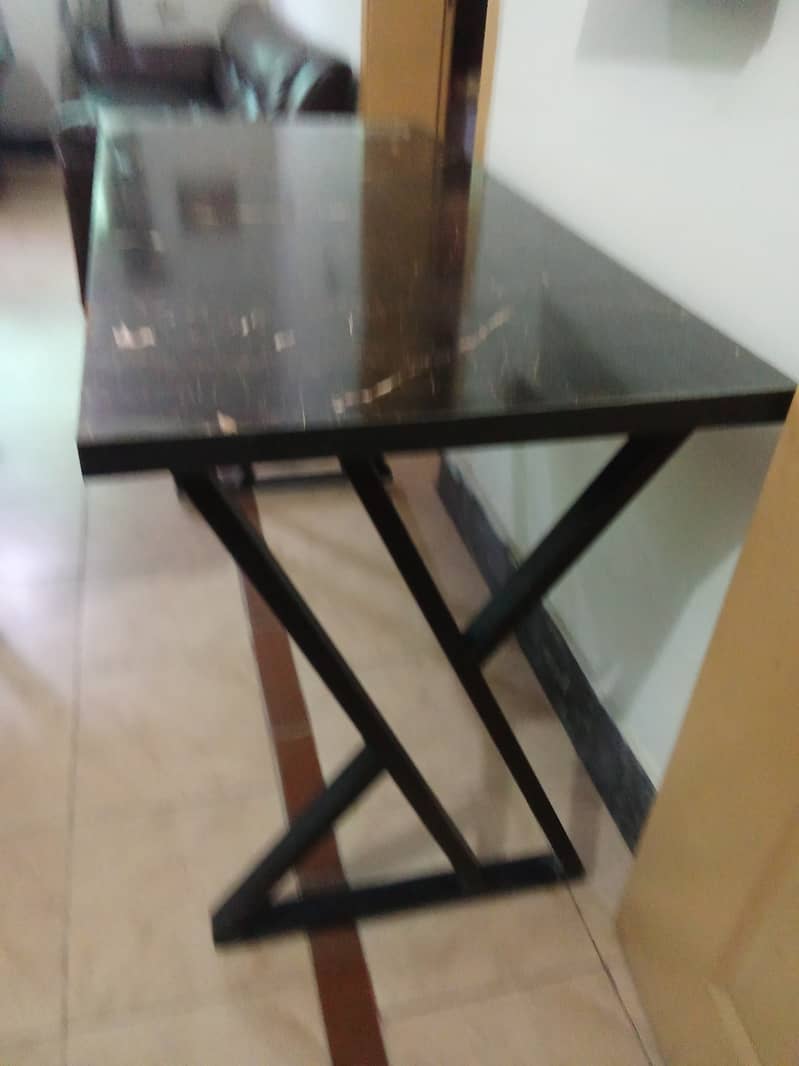 Tabes 0