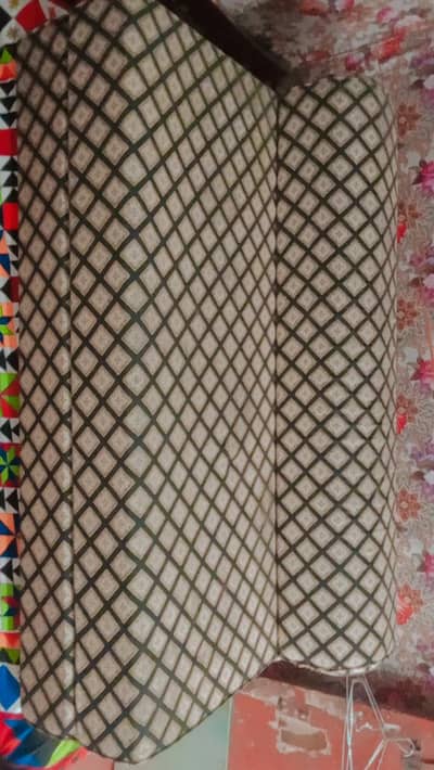 very beautiful sofa come bed commi peshi ho jayegi no to fix price