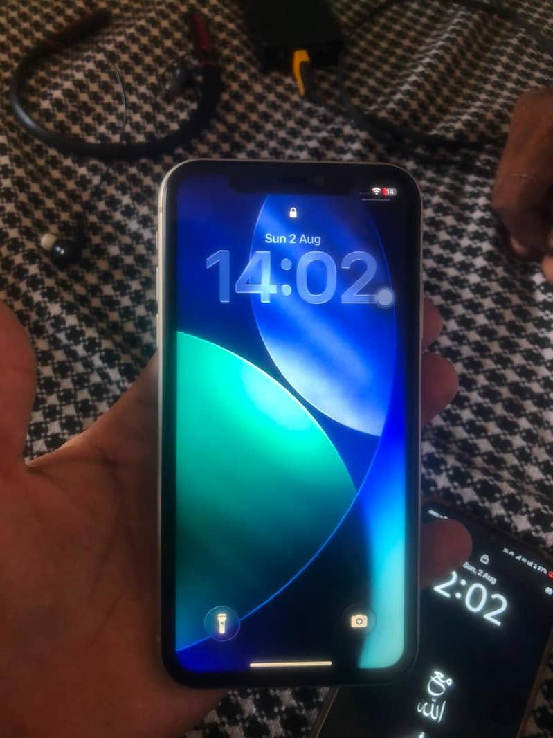 Apple iPhone 11 9