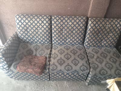 sofa 5 seater  sal sat 2 table