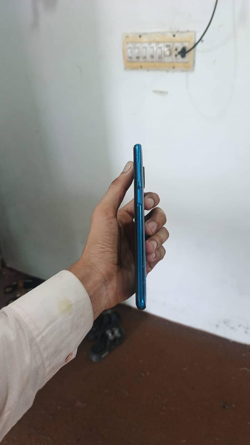 Xiaomi Redmi Note 9S 2