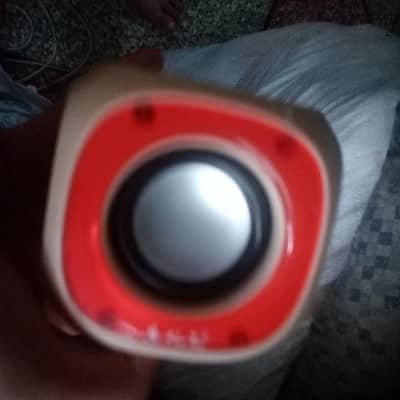 speaker computer attachment