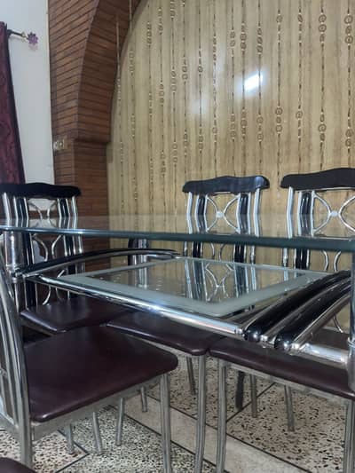 6 person Glass Dining set