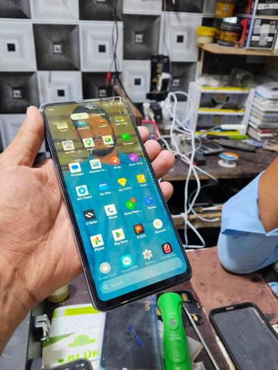OPPO Reno12 F