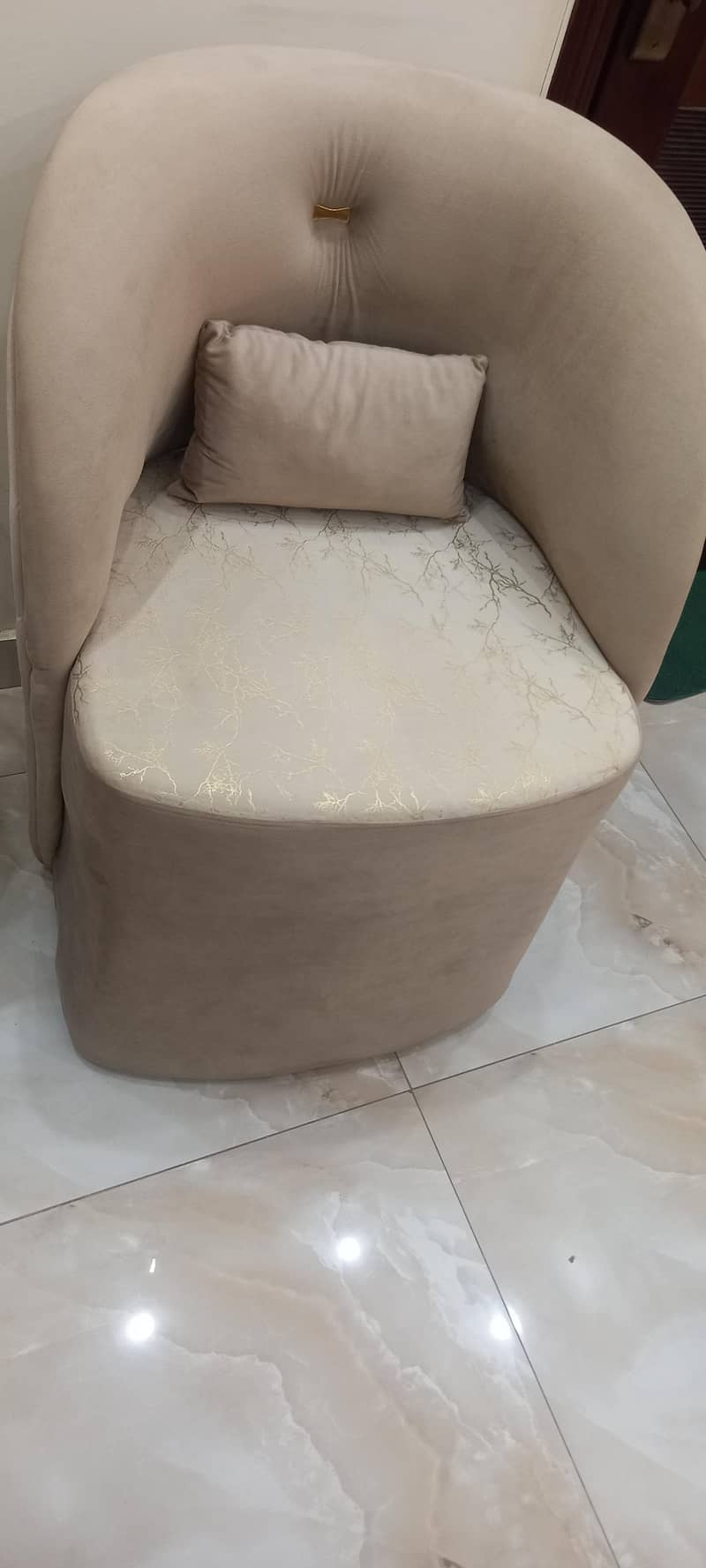 Sofa Chairs 3