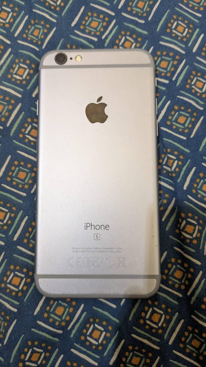 Apple iPhone 6S 2