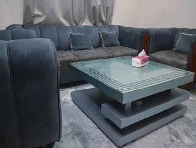 5 Seater Sofa Set Bilkul New + 5 Cousins