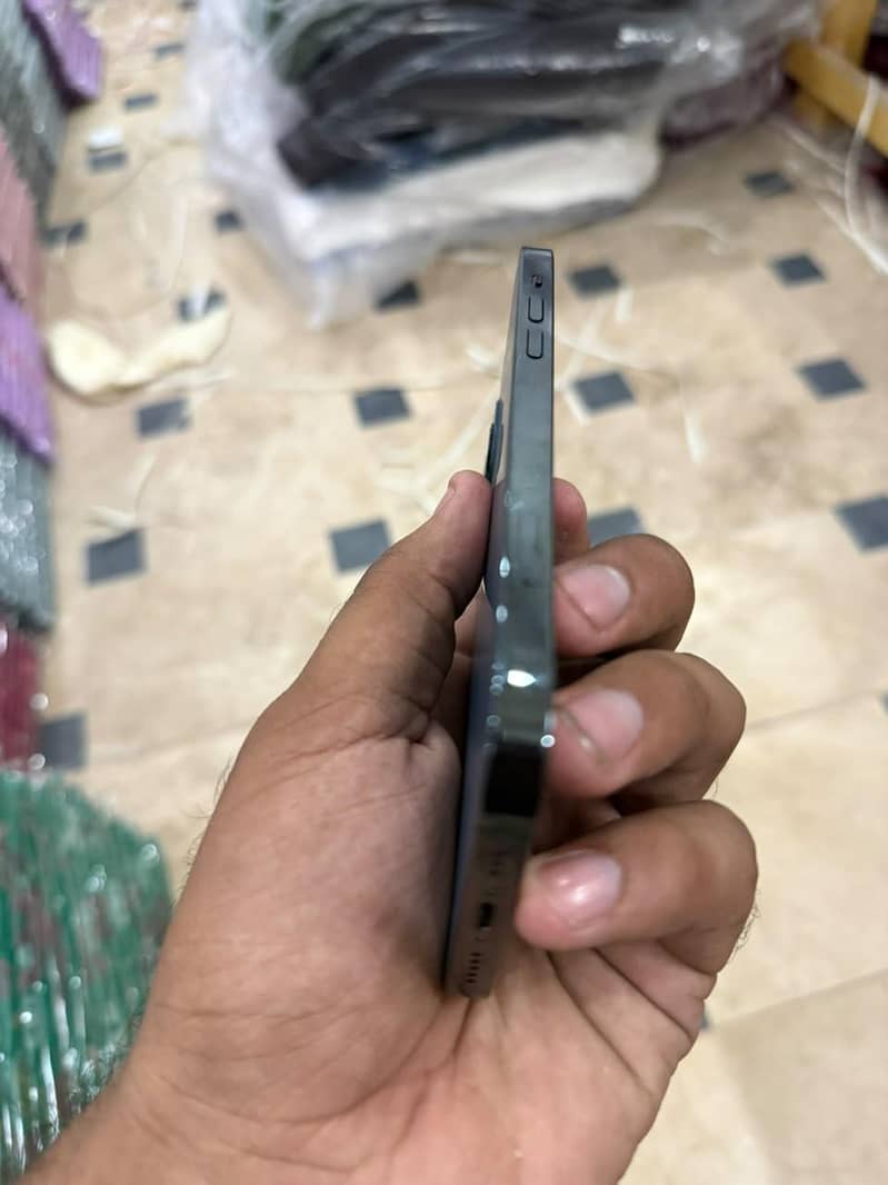 Apple iPhone 12 Pro 5