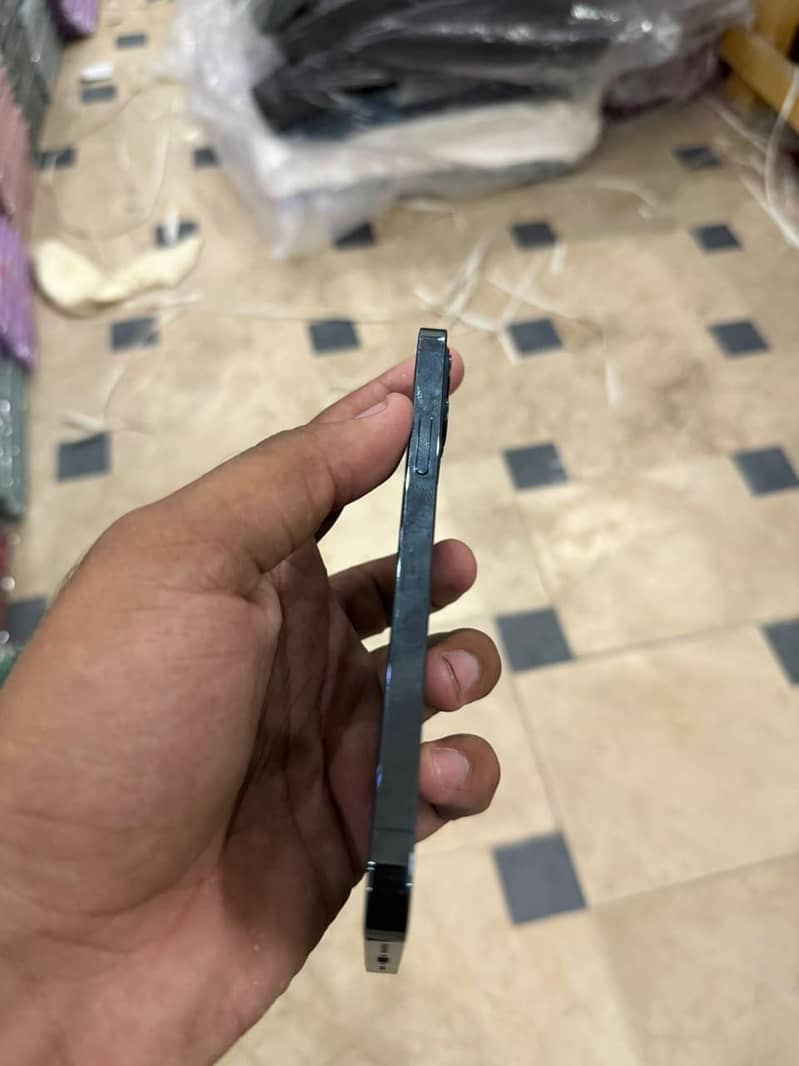 Apple iPhone 12 Pro 7