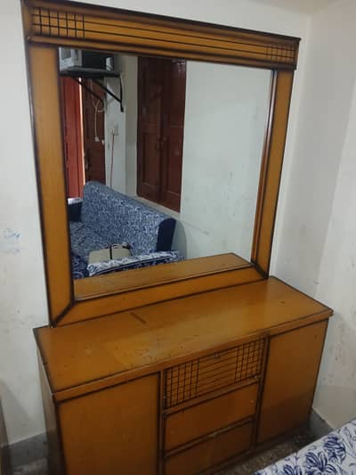 Wooden Dressing Table with Mirror