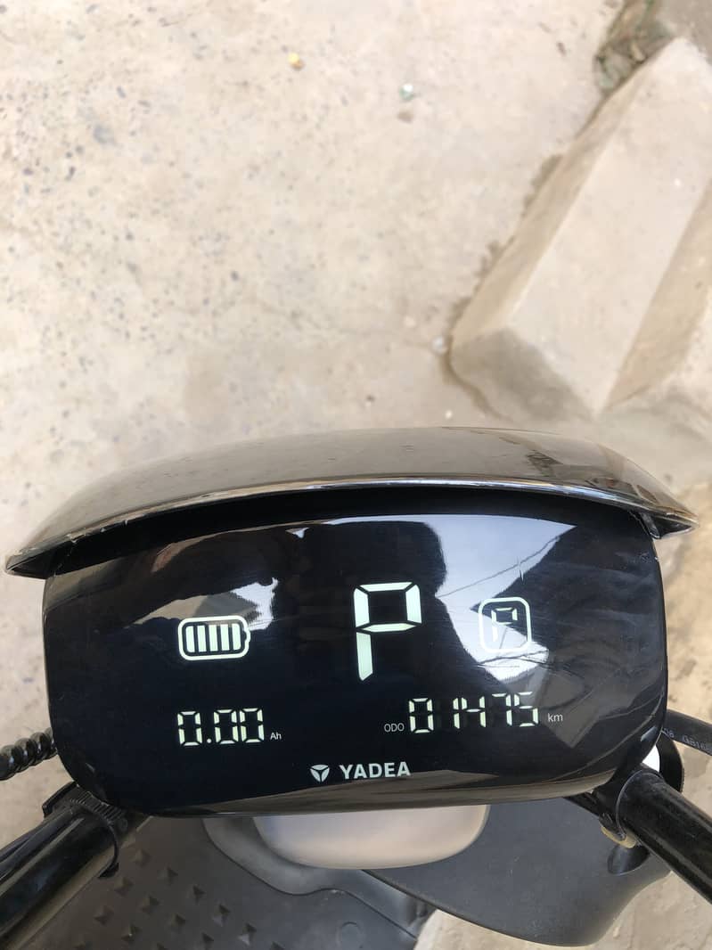 Metro/Yadea E8S Pro 4