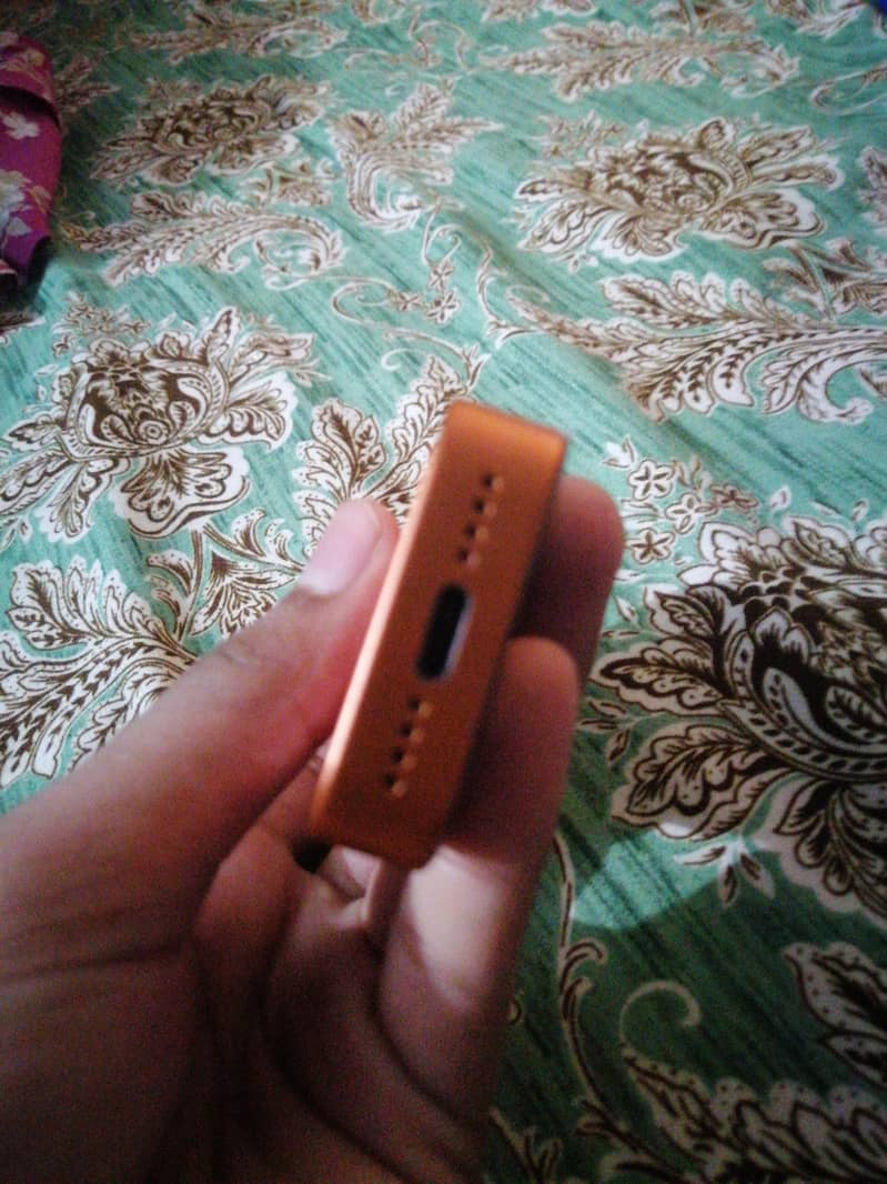 Apple iPhone 17 Pro Max 5