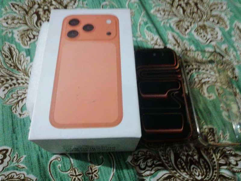 Apple iPhone 17 Pro Max 7