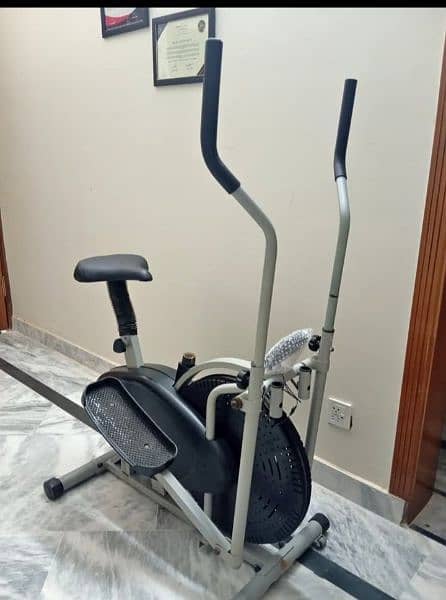 Elliptical Exercise Machine 1
