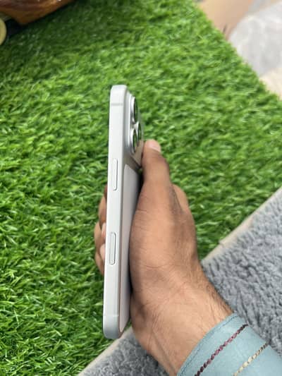 Apple iPhone 14 pro convert 17 pro