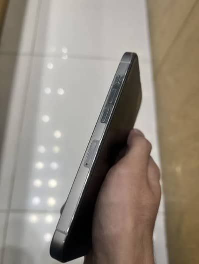 Apple iPhone 14 Pro 256 gb Physical sim 82bh