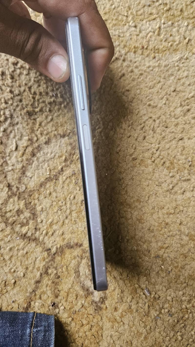 Itel S24 8