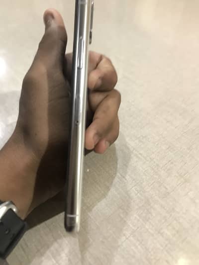 Apple iPhone XS
