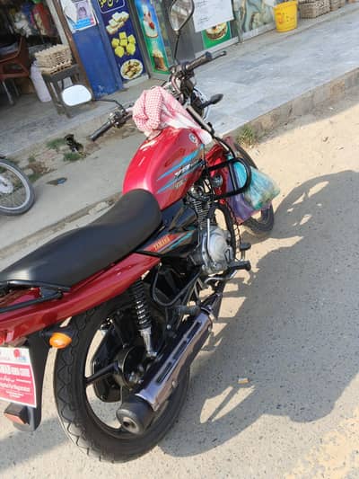 Yamaha yb z dx red color 2022 model