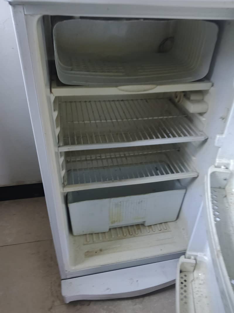 mini freezer 1