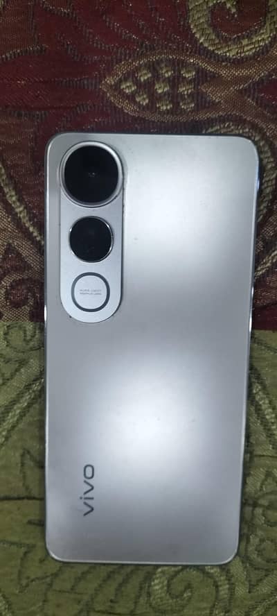 Vivo V50 Lite