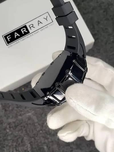 Material: Rubber
