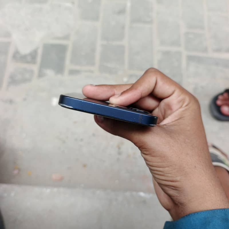Iphone 12 5