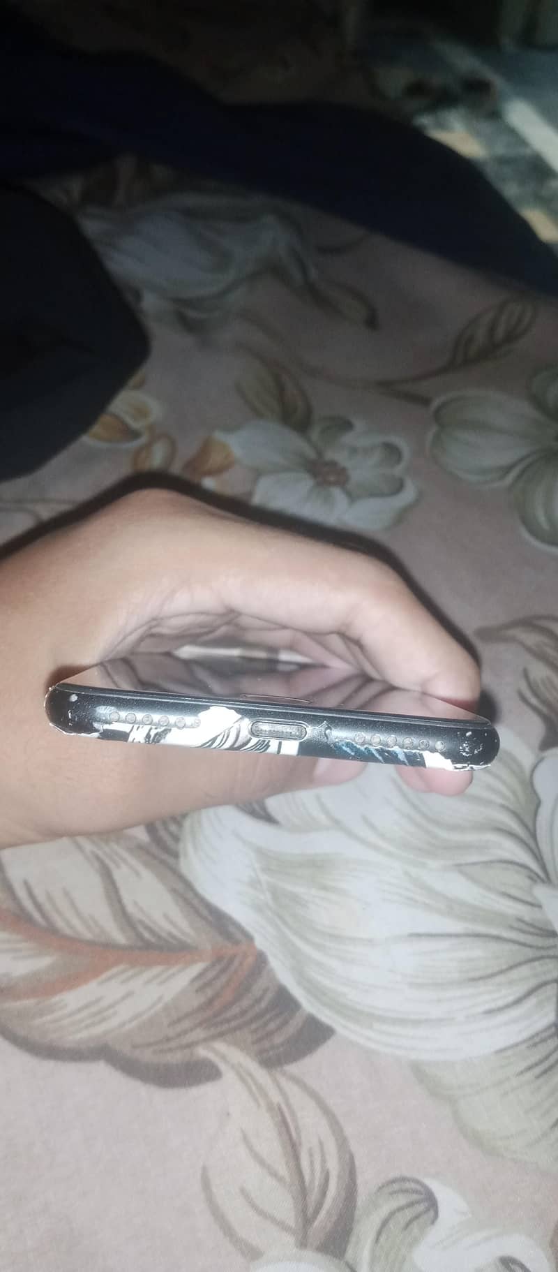 Apple iPhone 7 3