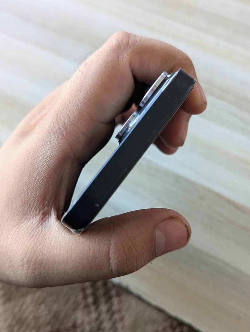 Apple iPhone 14 6