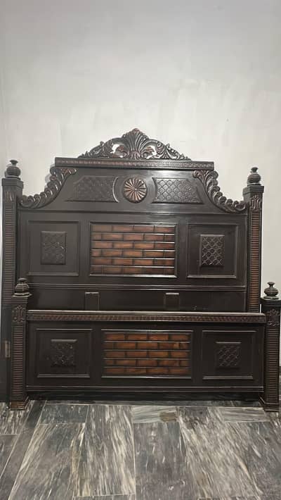 bed or dressing table