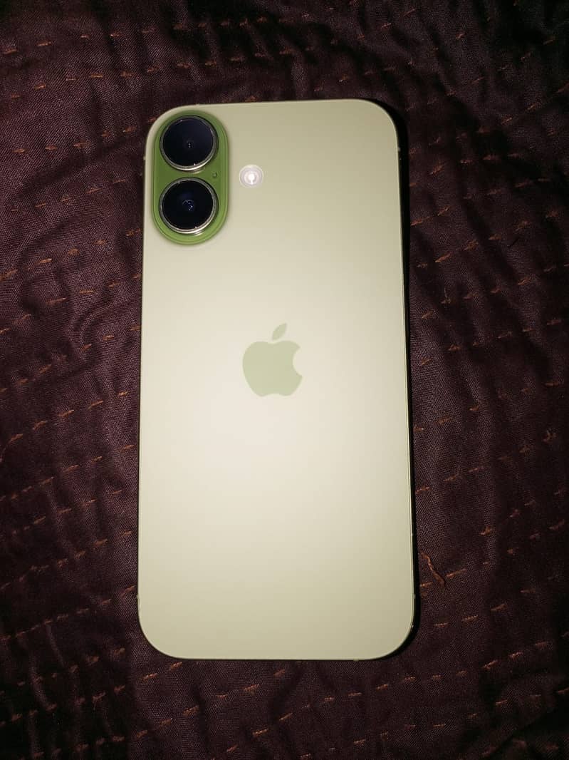 Apple iPhone 17 0