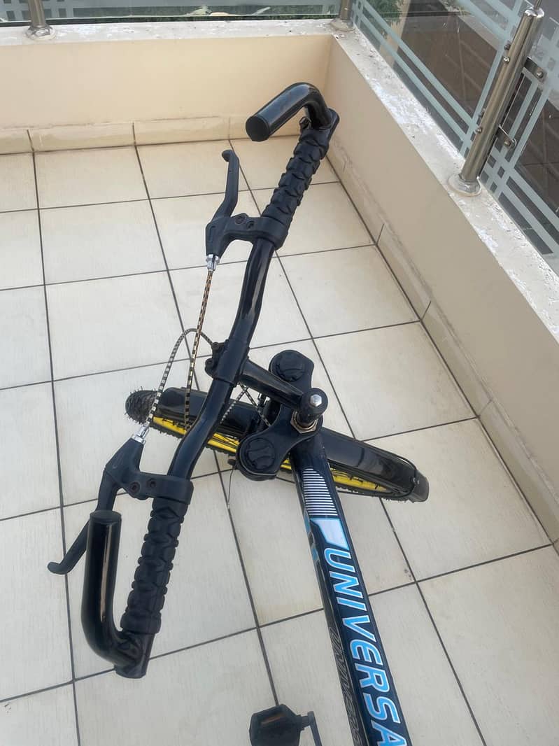 UNIVERSAL BICYCLE PERFECT CONDITION 6