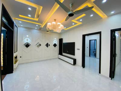 5 Marla Beautiful Designed House for Rent in Parkview City Lahore