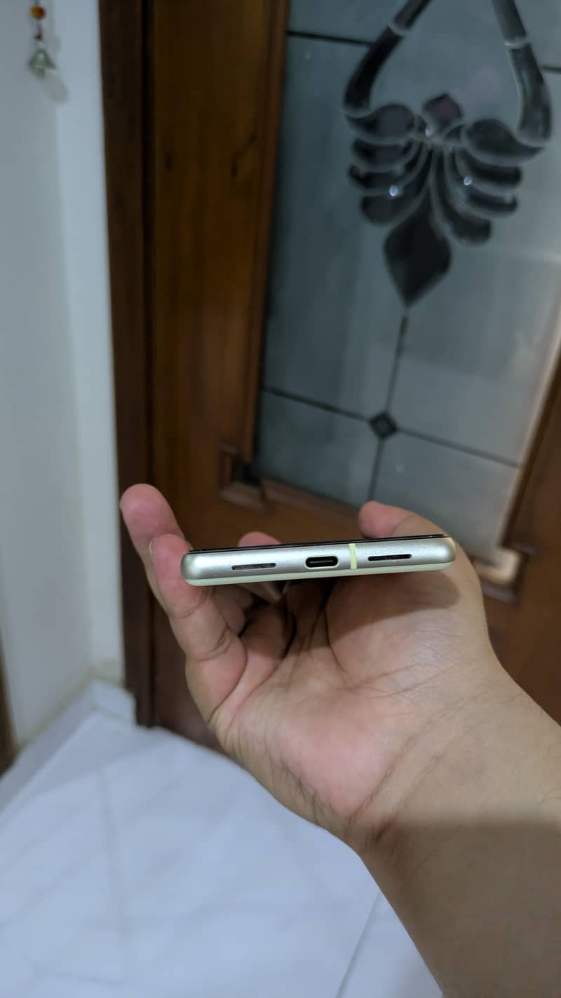 Google Pixel 7 6