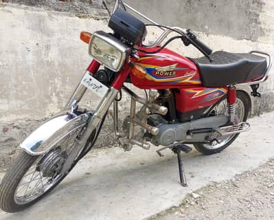 one hand used bike full okay