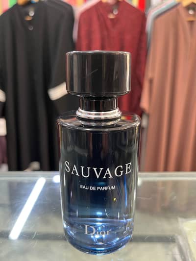 SAUVAGE DIOR Perfume